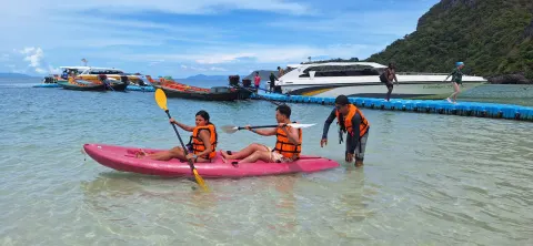 Ang Thong National Marine Park Speedboat Tour - gallery image 25