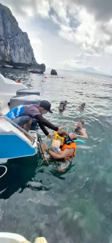 Ang Thong National Marine Park Speedboat Tour - gallery image 5